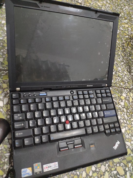 联想X200新旧程度型号就可以看出来，不新...