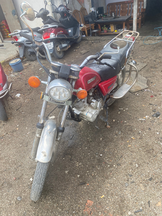 凌肯摩托车