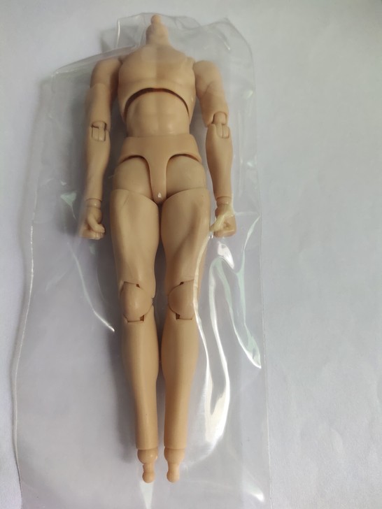 灌篮高手鞋子20元，衣服100元，樱木花道...