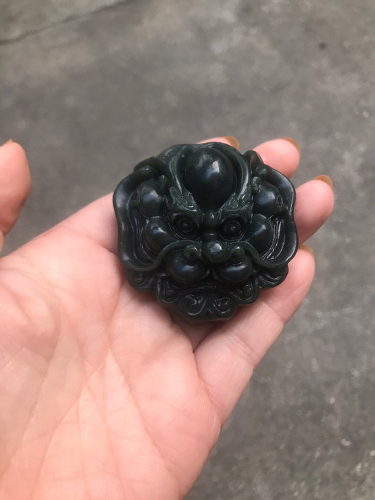 和田玉青玉龙头皮带扣自然光实物拍摄无美颜