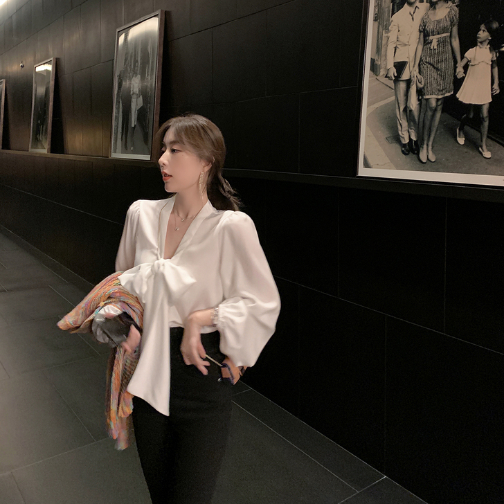 ByYou 2021春夏白色V领大蝴蝶结衬衣女韩版气质百搭显