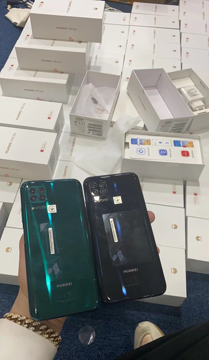 最便宜批发价全新原封P40lite 青春版...