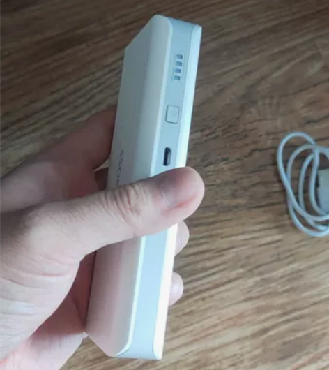 罗马仕充电宝 移动电源 10000毫安 两...