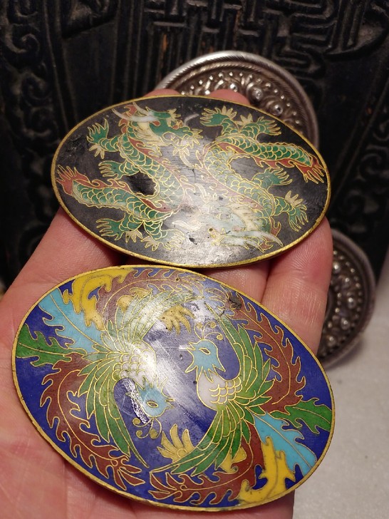 藏传后藏区牧区安多藏地一线乡下帐篷收获的马...