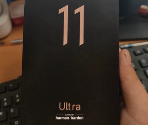 出个小米11ultra 12+512 黑色...