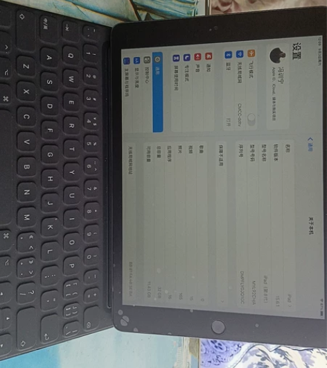 出一个自用的iPad8 32g都是没有修过...