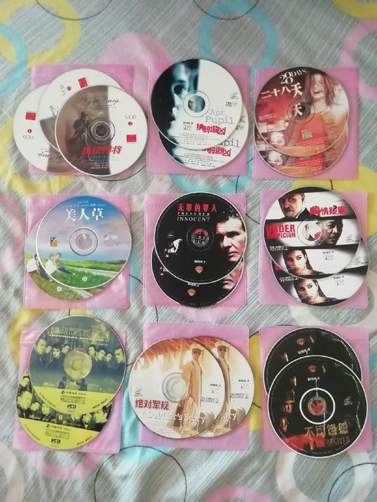 正版经典影片，VCD无盒子裸碟。打包110...