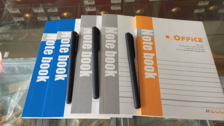 批发笔记本A5办公记事本软面抄加厚32K工...