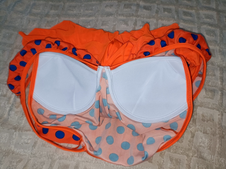 女士泳衣，穿着瘦了，现在出手，只穿过俩次，...