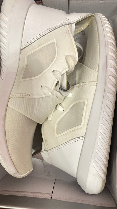 阿迪达斯女鞋36码白色!正品!