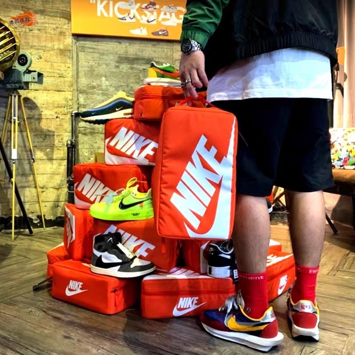 【商品全新】【包邮】Nike耐克大LOGO...