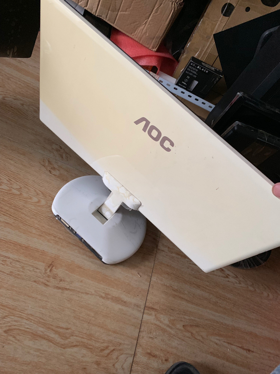 aoc20寸显示器，成色不错，支持dvi和...