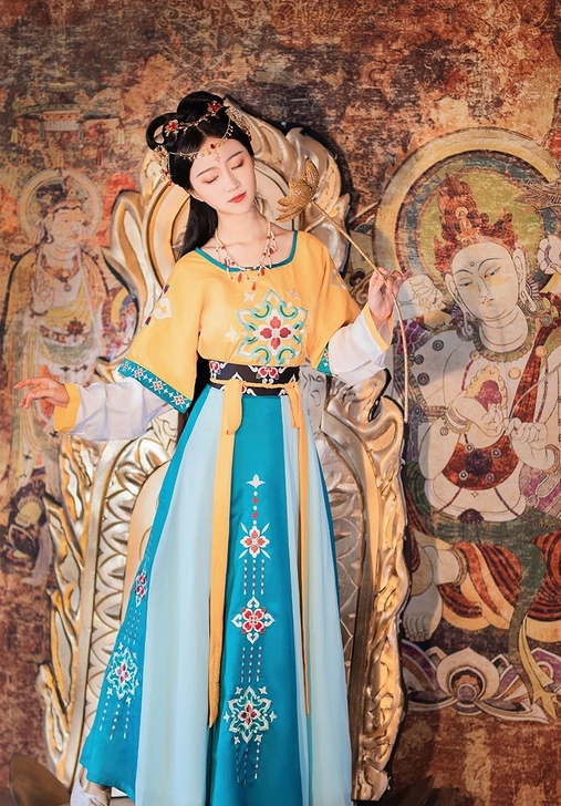 花神记，原芸兰阁，韶华坦领，图片上的颜色，...