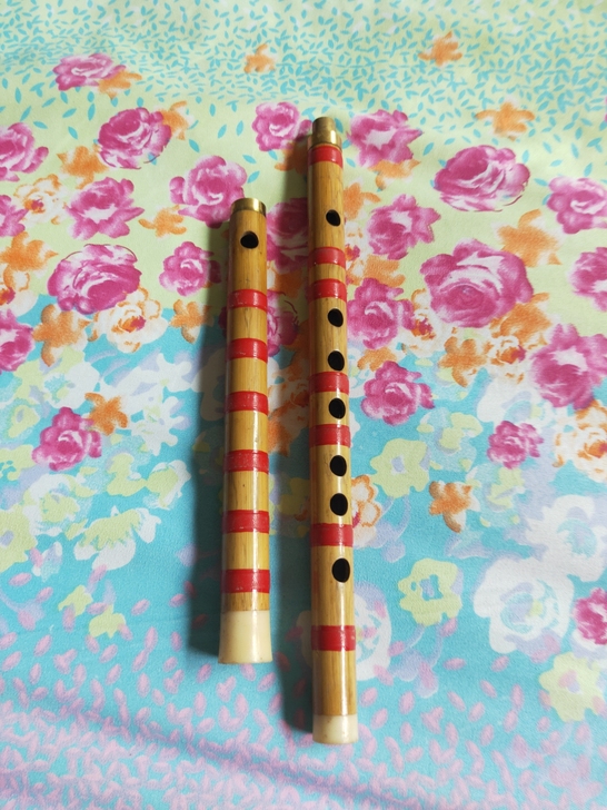笛子，捡的，F调，喜欢直接拍，包邮。
