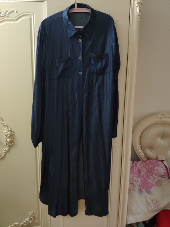 品牌纯棉欧货长风衣  面料很舒服有光泽丝光...