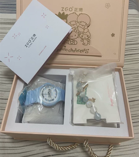 ZGO正港，朋友送的，不是很喜欢，一个手表...