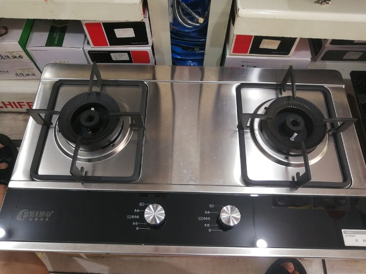 400块帮朋友处理一台灶具,库存机,全新,...