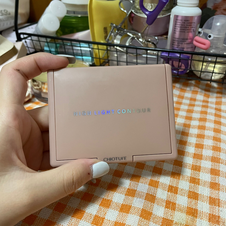 稚优泉高光修容盘!仅用过几次!包邮!
