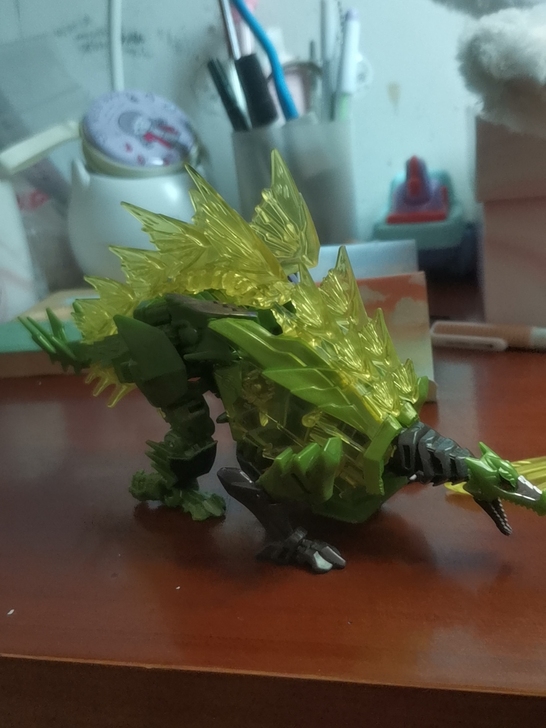 变形金刚嚎叫