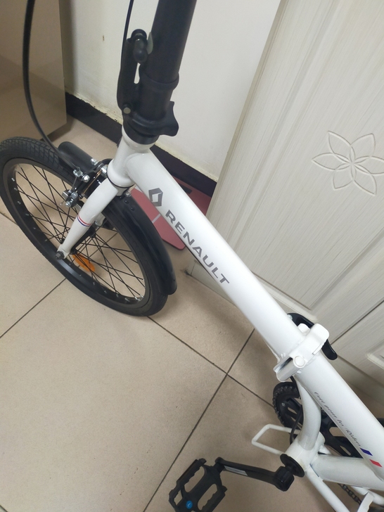 低价出售新自行车！雷诺牌子，电话13088...