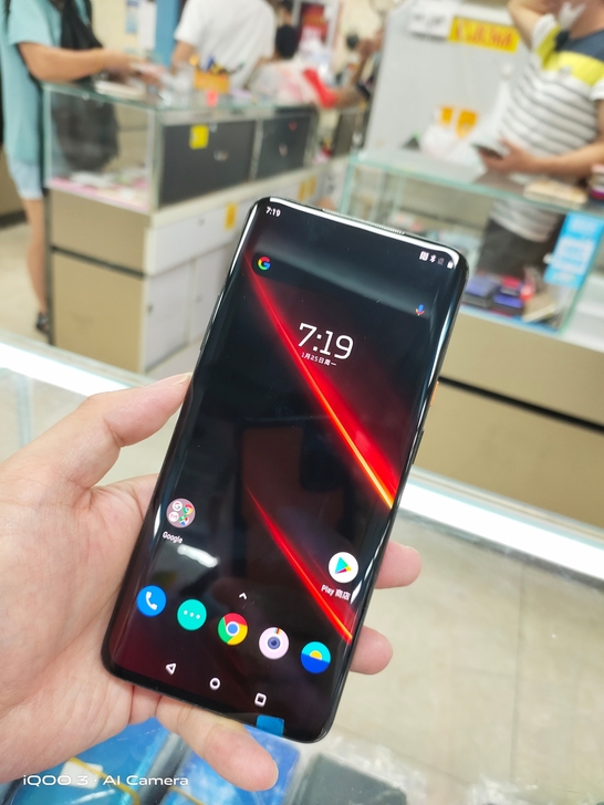 3号机 一加7T Pro，迈凯轮特价机