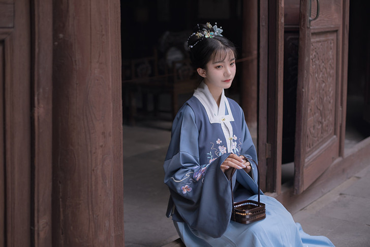 明制汉服 方领比甲