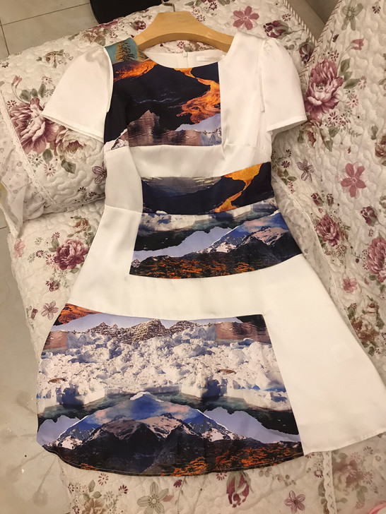 山水画连衣裙 时尚奢华韵味 优雅浑然天成