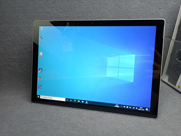 微软surface pro5  i5 4g...