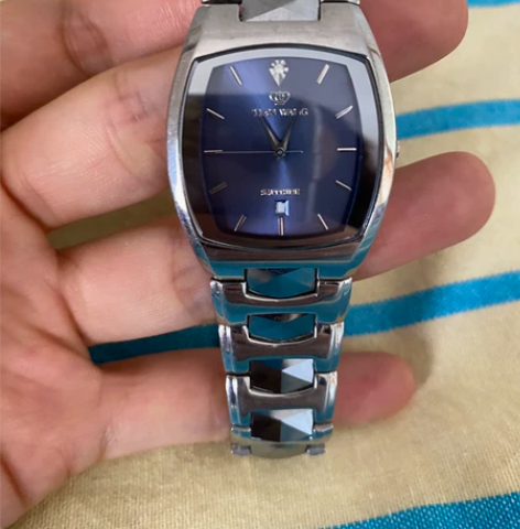 天王表手表电子表 没电了，需要换电子，成色新