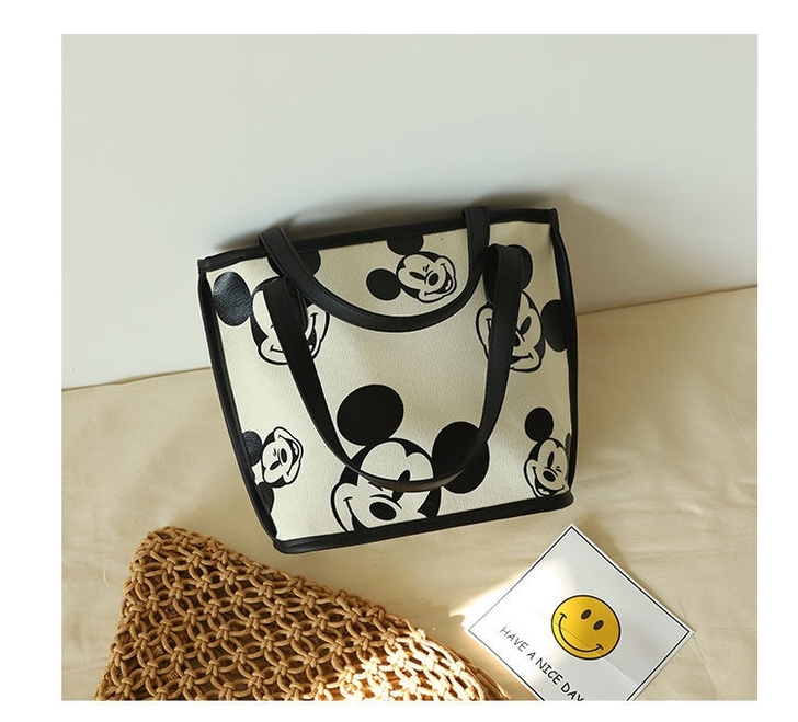 付邮送 出女生包包 帆布包 水桶包