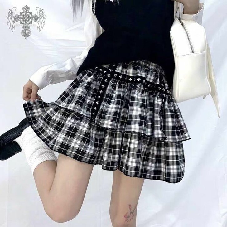 全款黑暗系黑白格子铆钉双层高腰蛋糕裙短裙百...