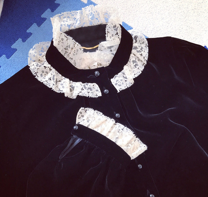 【Parisの】宫廷奢华优雅 丝绒蕾丝连衣...