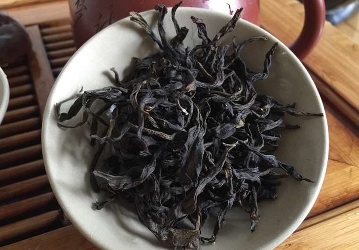 潮州凤凰单枞，自家种植。