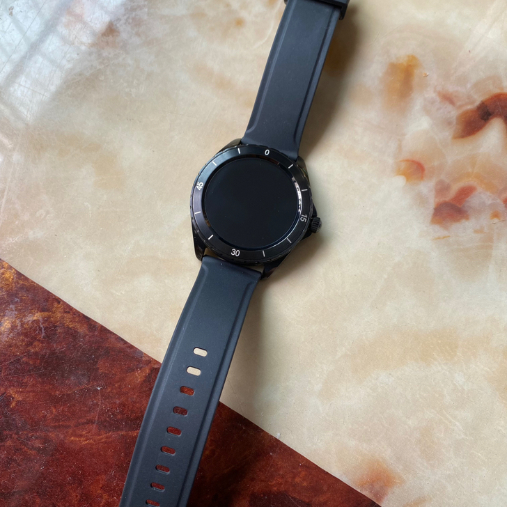 品牌型号 ，aigo爱国者FW06智能手表...