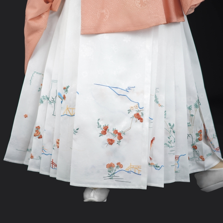 兰若庭汉服 绣花 印花 仿孔府花鸟裙 百搭...