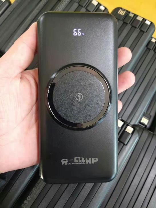 全新未拆封无线充电宝全新30000毫安自带...