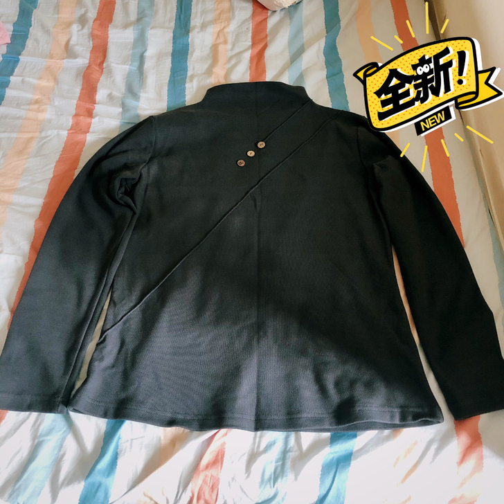 气质修身保暖打底衣，料子很柔软细腻光滑，全...