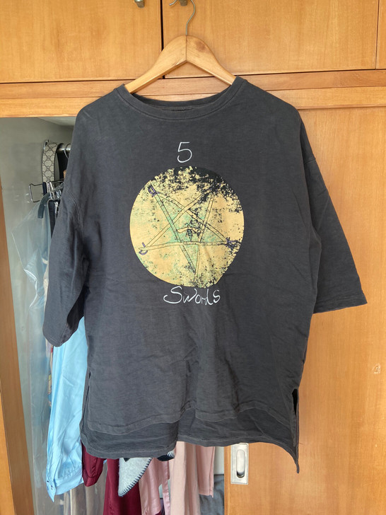 跟前男友的情侣装，看了就生气，10块不包邮...