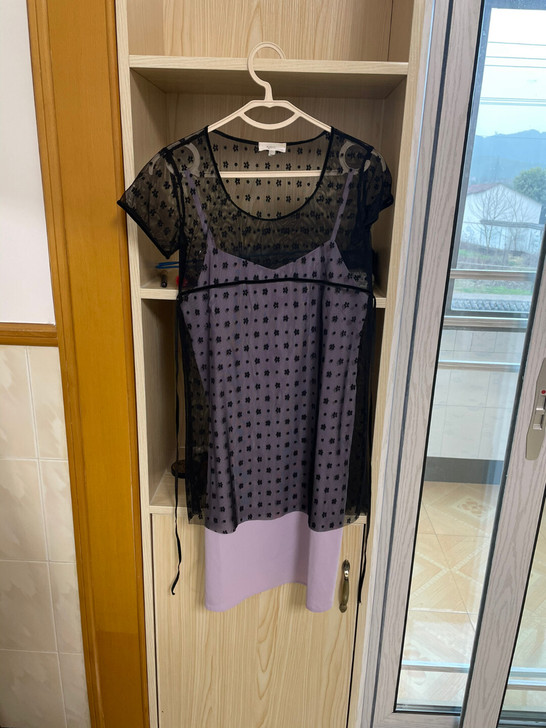 连衣裙两件套 紫色和蕾丝的碰撞