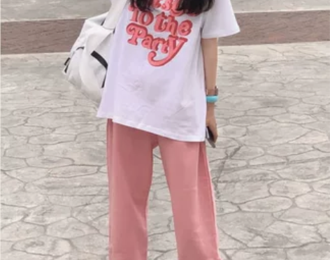 香百薇 女士T恤 感兴趣的话点“我想要”和...