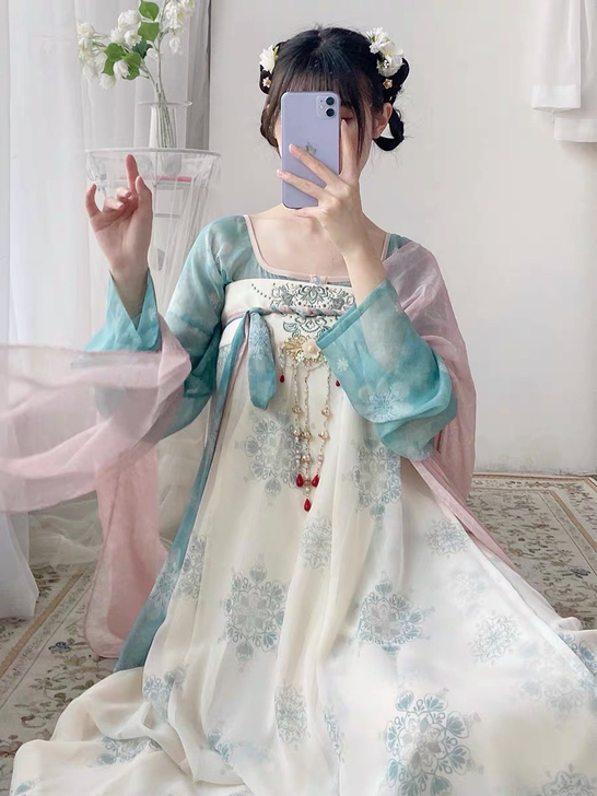 出远山乔天水碧（14号晚上结束）