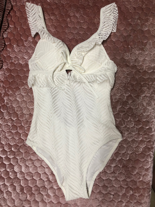 6IXTY8IGHT 68泳装女夏遮肚小胸...