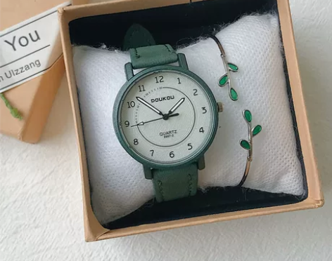 BINDLEY 腕表 感兴趣的话点“我想要...