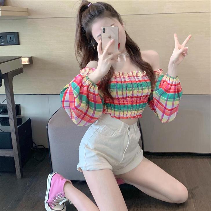 2020年夏装新款法式设计感甜美减龄一字肩...