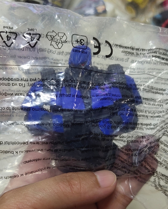 孩之宝变形金刚 大黄蜂变形金刚里面的 不认...