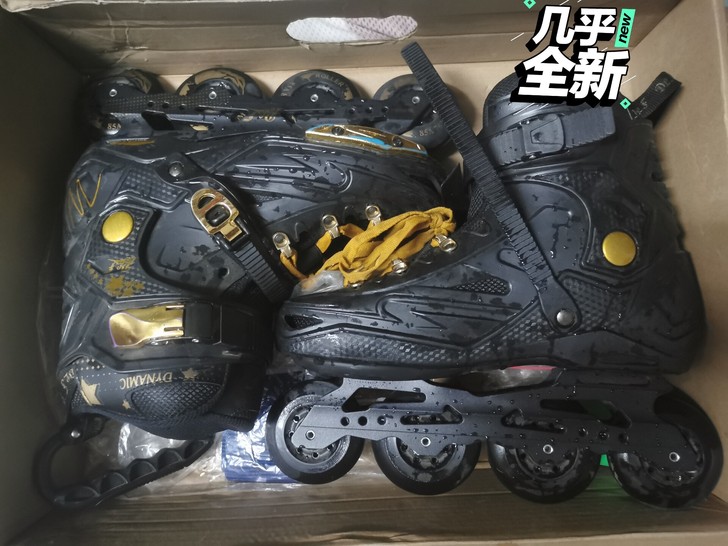 42-43号码,几乎全新,219买入,没穿...