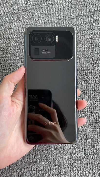 小米11u 黑色12+256G 95新