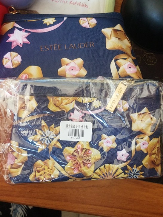 全新雅诗兰黛化妆包估计20##amp;ti...