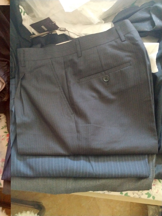 29号西裤,原价200多,最后3件,可选货...