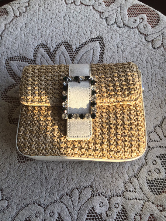 去三亚玩带回来的包包 全新滴 喜欢的小仙女...